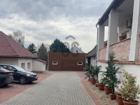 Kiadó ipari ingatlan, Budaörsön 80 E Ft / hó