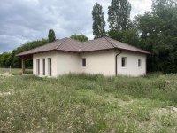 Eladó családi ház, Kiskunlacházán 87.9 M Ft, 4 szobás