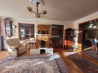 Eladó családi ház, Vecsésen 149.9 M Ft, 5 szobás