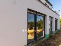 Eladó családi ház, Velencén 159 M Ft, 3+2 szobás
