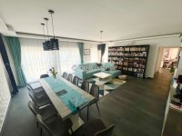 Eladó családi ház, Kőszárhegyen 134.99 M Ft, 5 szobás