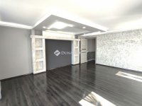 Eladó családi ház, Mogyoródon 170 M Ft, 5 szobás