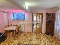 Eladó családi ház, Véménden 17 M Ft, 4 szobás