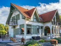 Eladó ikerház, Szigligeten, Fürdő utcában 215 M Ft, 4 szobás