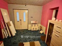 Eladó családi ház, Szűrön 12 M Ft, 3 szobás