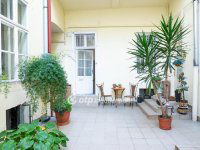 Eladó téglalakás, VI. kerületben 68 M Ft, 2 szobás