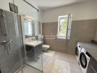 Eladó családi ház, Nagykovácsiban 255 M Ft, 4 szobás