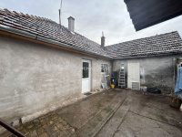 Eladó családi ház, Baján 17.9 M Ft, 1 szobás