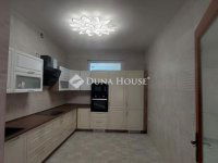 Eladó családi ház, Makón 79.99 M Ft, 4 szobás