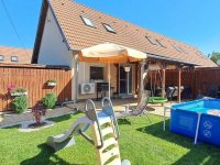 Eladó sorház, Szigetszentmiklóson 84.9 M Ft, 3 szobás