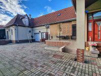 Eladó családi ház, Nyíregyházán 89 M Ft, 5 szobás