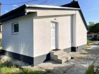 Eladó családi ház, Győrött 44.99 M Ft, 2 szobás