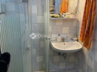 Eladó családi ház, Balatonkenesén 59.5 M Ft, 3 szobás