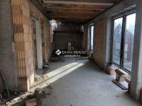 Eladó ipari ingatlan