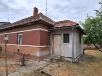 Eladó családi ház, Szigetszentmiklóson 69.5 M Ft, 3 szobás