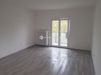 Eladó panellakás, Pécsett 56.5 M Ft, 2 szobás
