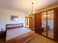 Eladó téglalakás, Dunaújvárosban 89 M Ft, 4 szobás