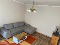 Kiadó téglalakás, albérlet