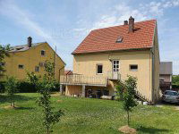 Eladó családi ház, Hévízen 120 M Ft, 7 szobás