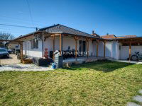 Eladó ikerház, Kakucson 96.9 M Ft, 4 szobás