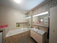 Eladó téglalakás, Dunakeszin 99.9 M Ft, 4 szobás