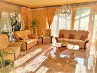 Eladó családi ház, XV. kerületben 253 M Ft, 5 szobás