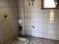 Eladó ipari ingatlan, Cegléden 220 M Ft / költözzbe.hu