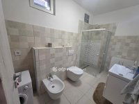 Eladó családi ház, Ürömön 109.9 M Ft, 4 szobás