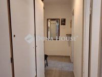 Eladó téglalakás, Pécsett 51.5 M Ft, 2 szobás