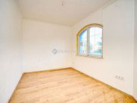 Eladó téglalakás, XVIII. kerületben 100 M Ft, 3 szobás