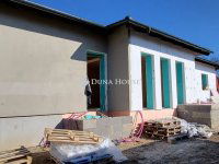 Eladó családi ház, Érden 110 M Ft, 4 szobás