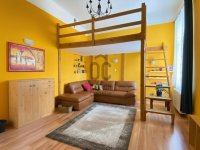 Eladó téglalakás, Budapesten, VI. kerületben 84.9 M Ft, 2 szobás