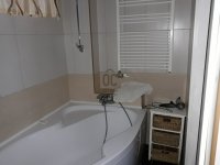 Eladó családi ház, X. kerületben 340 M Ft, 7 szobás