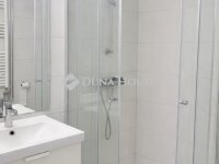 Eladó téglalakás, Szegeden 48.99 M Ft, 3 szobás