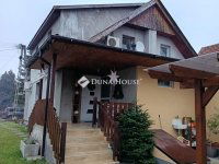 Eladó családi ház, Tápiószentmártonon 34.99 M Ft, 3 szobás