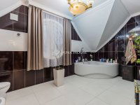 Eladó családi ház, XIV. kerületben 450 M Ft, 6 szobás