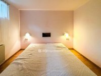 Eladó családi ház, Balatonszemesen 146.8 M Ft, 8 szobás