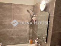 Eladó panellakás, Pécsett 39.49 M Ft, 2 szobás