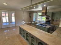 Eladó családi ház, Kecskeméten 135 M Ft, 5 szobás