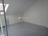 Eladó családi ház, XVIII. kerületben 170 M Ft, 7 szobás