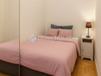 Eladó téglalakás, VI. kerületben 112 M Ft, 2+1 szobás