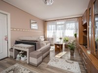 Eladó téglalakás, Rétságon, Rákóczi úton 41.9 M Ft, 3 szobás