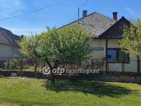 Eladó családi ház, Öreglakon 17 M Ft, 2+1 szobás