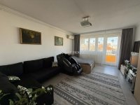 Eladó panellakás, Kecskeméten 58.5 M Ft, 3 szobás