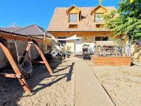 Eladó ikerház, Kecskeméten 76.9 M Ft, 6 szobás