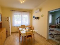 Eladó családi ház, XX. kerületben 129.9 M Ft, 5 szobás