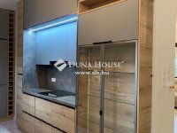 Eladó családi ház, Leányfaluban 279 M Ft, 6 szobás