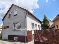 Eladó családi ház, Jászberényben 62 M Ft, 3+7 szobás
