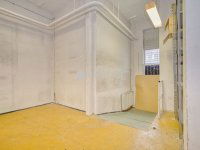 Eladó üzlethelyiség