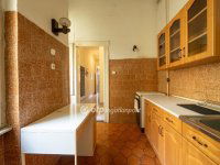 Eladó téglalakás, V. kerületben 169.9 M Ft, 3+2 szobás